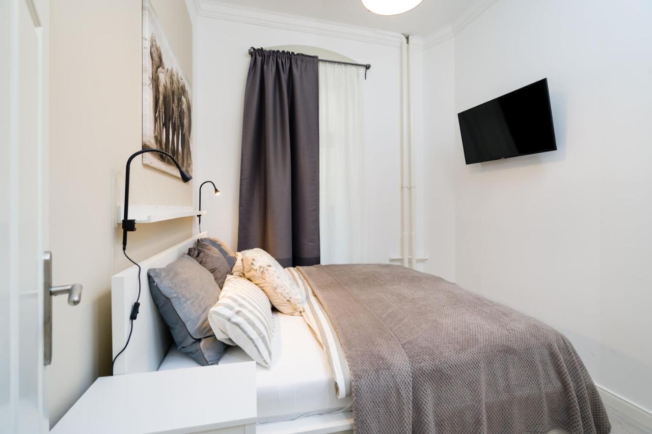 The Lohmeyerstr Hh, 2 Bed Rooms Up To 5 People ベルリン エクステリア 写真